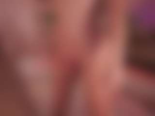 Annie Connors's Live Sex Cam Show