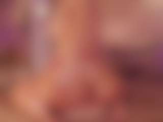Annie Connors's Live Sex Cam Show