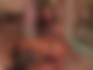 Annie Connors's Live Sex Cam Show