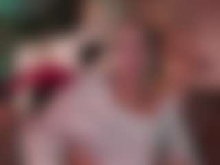 Annie Connors's Live Sex Cam Show