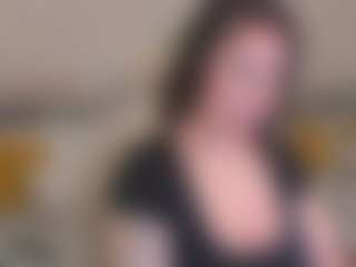 Live cam show with Sarah - Body Massage on Camsoda
