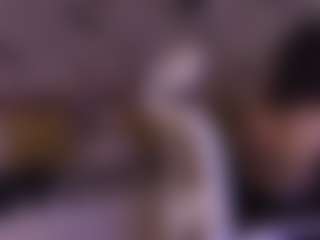 Live cam show with Sarah - Glasses on Camsoda