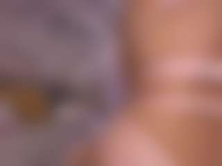 Live cam show with Sarah - Glasses on Camversity