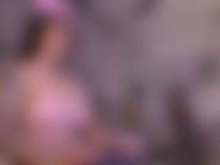 Live cam show with Sarah - Gag on xplaylive.com