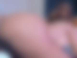 Live cam show with mariana - Normal on Milfs Live