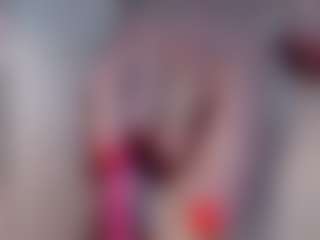 Squirtmania's Live Sex Cam Show