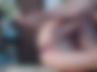 Live cam show with Squirtmania - Kitchen on TeamSkeetLive