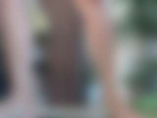 Live cam show with Squirtmania - Kitchen on xDating