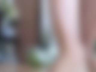 Live cam show with Squirtmania - Outside on Hubzter Live