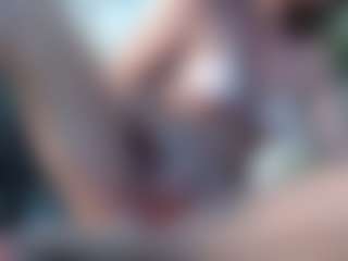 Live cam show with Squirtmania - Kitchen on Camming Site
