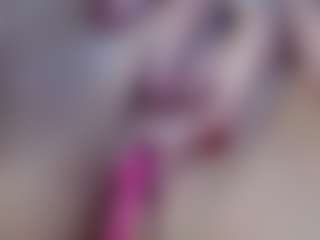 Squirtmania's Live Sex Cam Show
