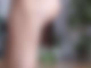 Live cam show with Squirtmania - Kitchen on livesuperchat.net