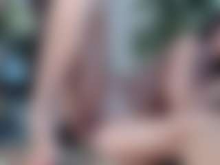 Squirtmania's Live Sex Cam Show