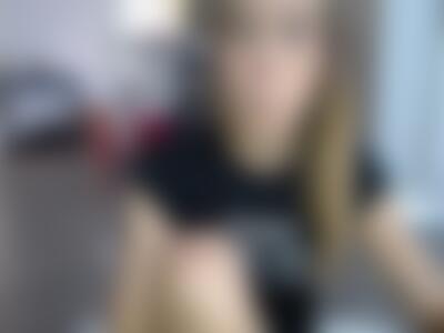 StefanieJoy's Live Sex Cam Show