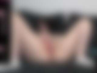 Alexxxkitty's Live Sex Cam Show