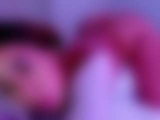 Live cam show with carolinne - Solo on Milfs Live