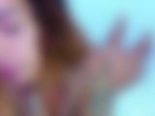 Live cam show with carolinne - Solo on Dolls Live