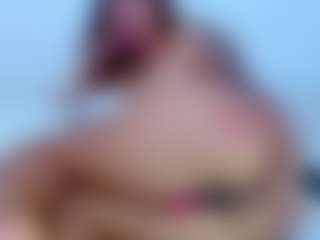 carolinne's Live Sex Cam Show