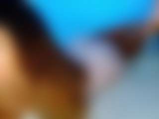 Live cam show with carolinne - Oil on Camsoda