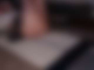 Show de cam sexual en vivo de Layna.Desire