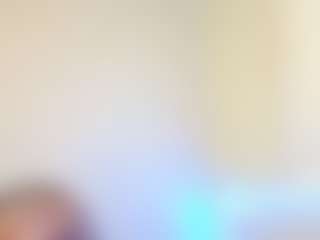Imbackmandosrealone's Live Sex Cam Show
