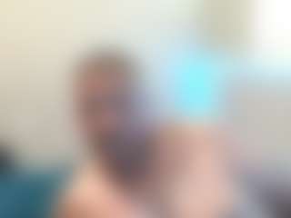 Imbackmandosrealone's Live Sex Cam Show