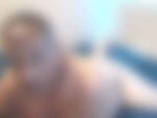 Imbackmandosrealone's Live Sex Cam Show