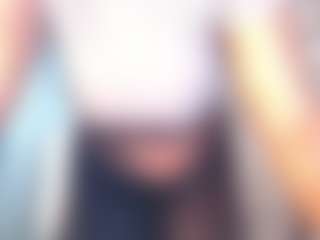 Live cam show with amberebony - Smoke on Instabang