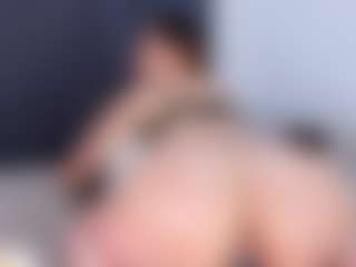 Live cam show with dannasanders - Bedroom on xxxlivecams.org