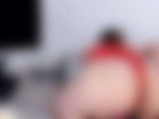 Live cam show with NahomiAcosta - Red Hair Amateur on Camsoda