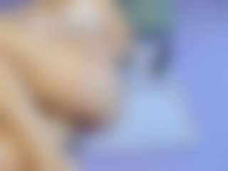 Live cam show with Fuckable Milf - Anal MILF on Camsoda