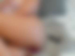 Fuckable Milf's Live Sex Cam Show