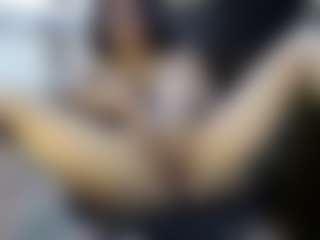 Live cam show with dulce-paty - Thong on madthumbs