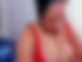 Live cam show with luluferrerr - Ebony MILF on Mixed Magazine Live