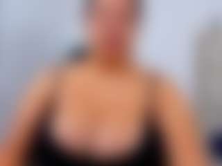 Live cam show with luluferrerr - Normal on Camiplay Live