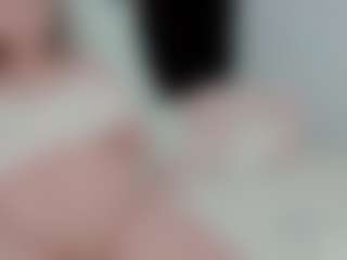 sexyalexax's Live Sex Cam Show
