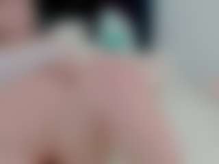 sexyalexax's Live Sex Cam Show