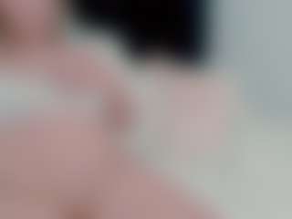 sexyalexax's Live Sex Cam Show
