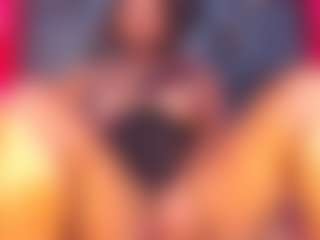 sexyebonytee's Live Sex Cam Show