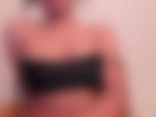 Dannarivers's Live Sex Cam Show