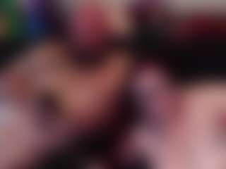 SHAWNnCHRISTIE's Live Sex Cam Show