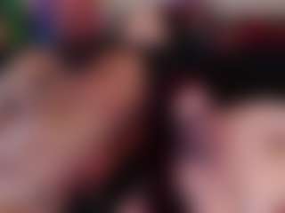 SHAWNnCHRISTIE's Live Sex Cam Show