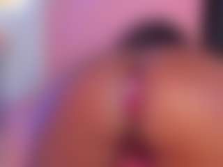 Live cam show with Keily-w - Ebony on Instabang | colombia