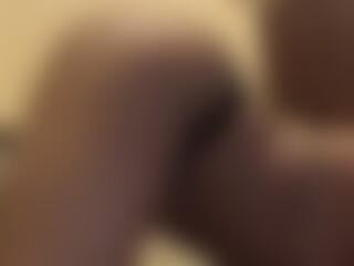AshiaalynnNDjhenndawg's Live Sex Cam Show
