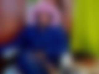 Live cam show with girasol-walton - Interactivetoy Granny on Dolls Live