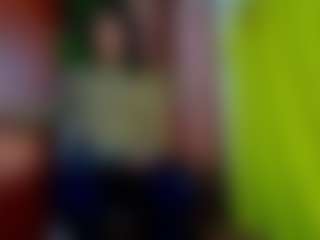 girasol-walton's Live Sex Cam Show
