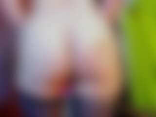 Live cam show with girasol-walton - Interactivetoy Granny on Camsoda