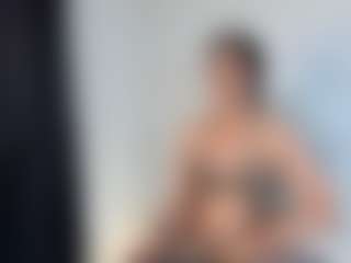 girasol-walton's Live Sex Cam Show