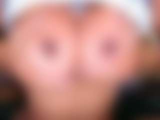 Live cam show with ShawnGeni - Asian Big Ass on intimatelivegirls.com