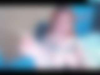 Live cam show with dulceemariiaa - Smoking on Gym Cam Girls